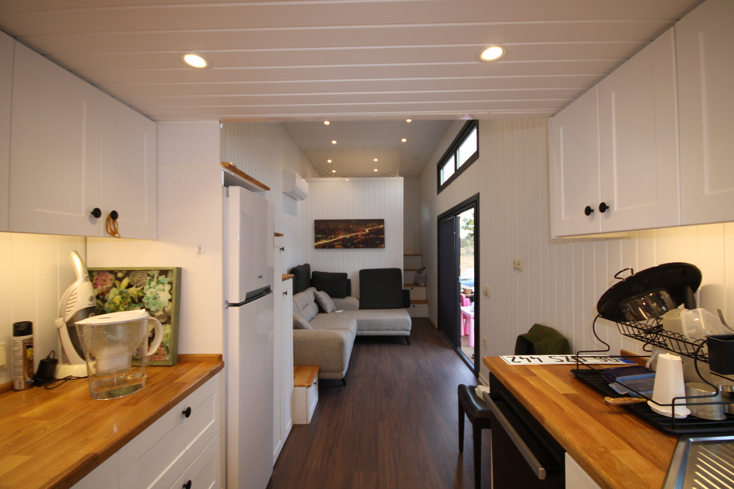 Aurora Home