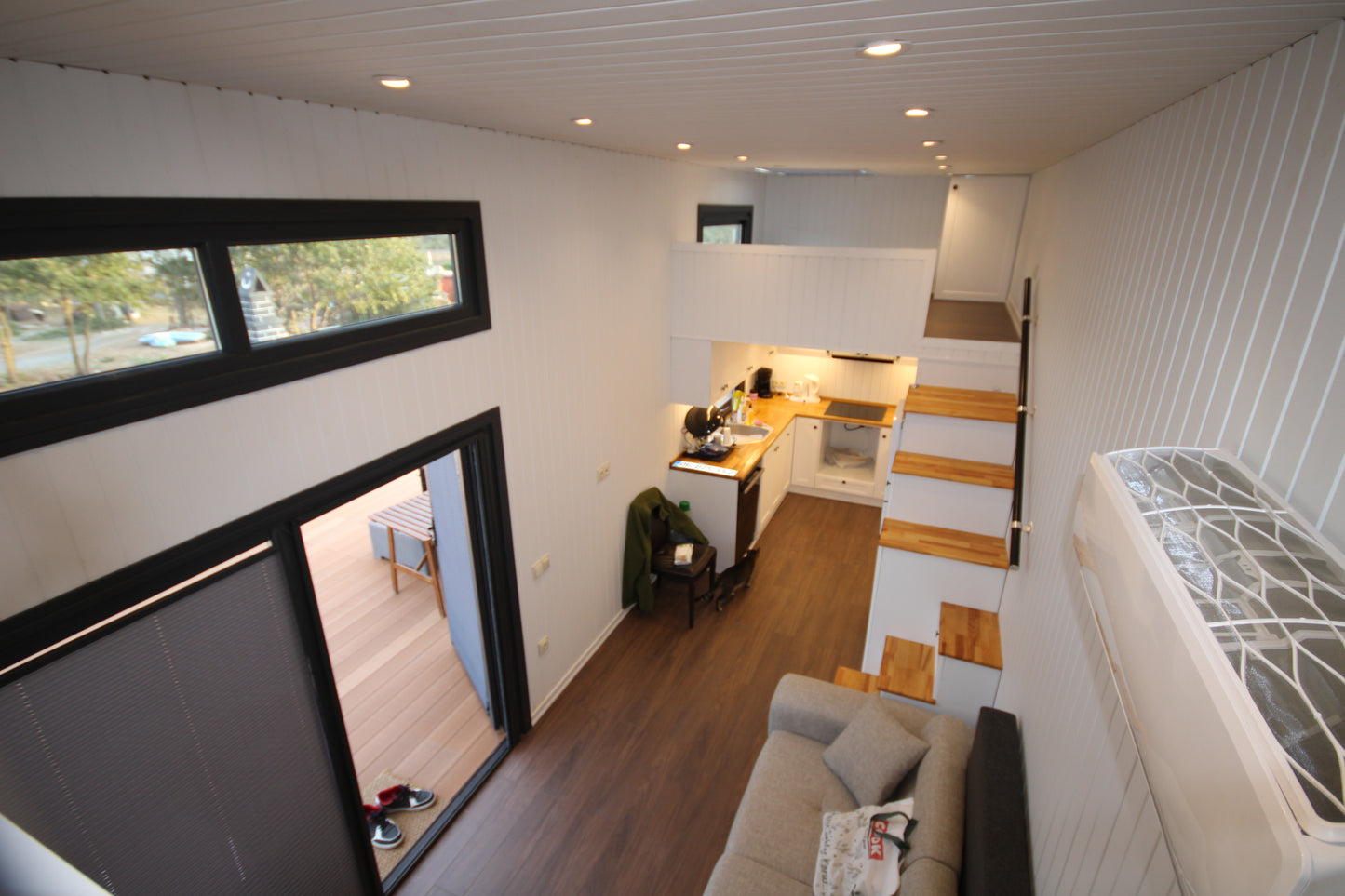 Aurora Home